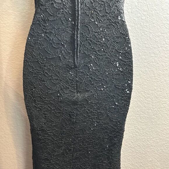 #243 La Scala Beautiful black lace with sequence, special occasion dress M - Picture 9 of 12
